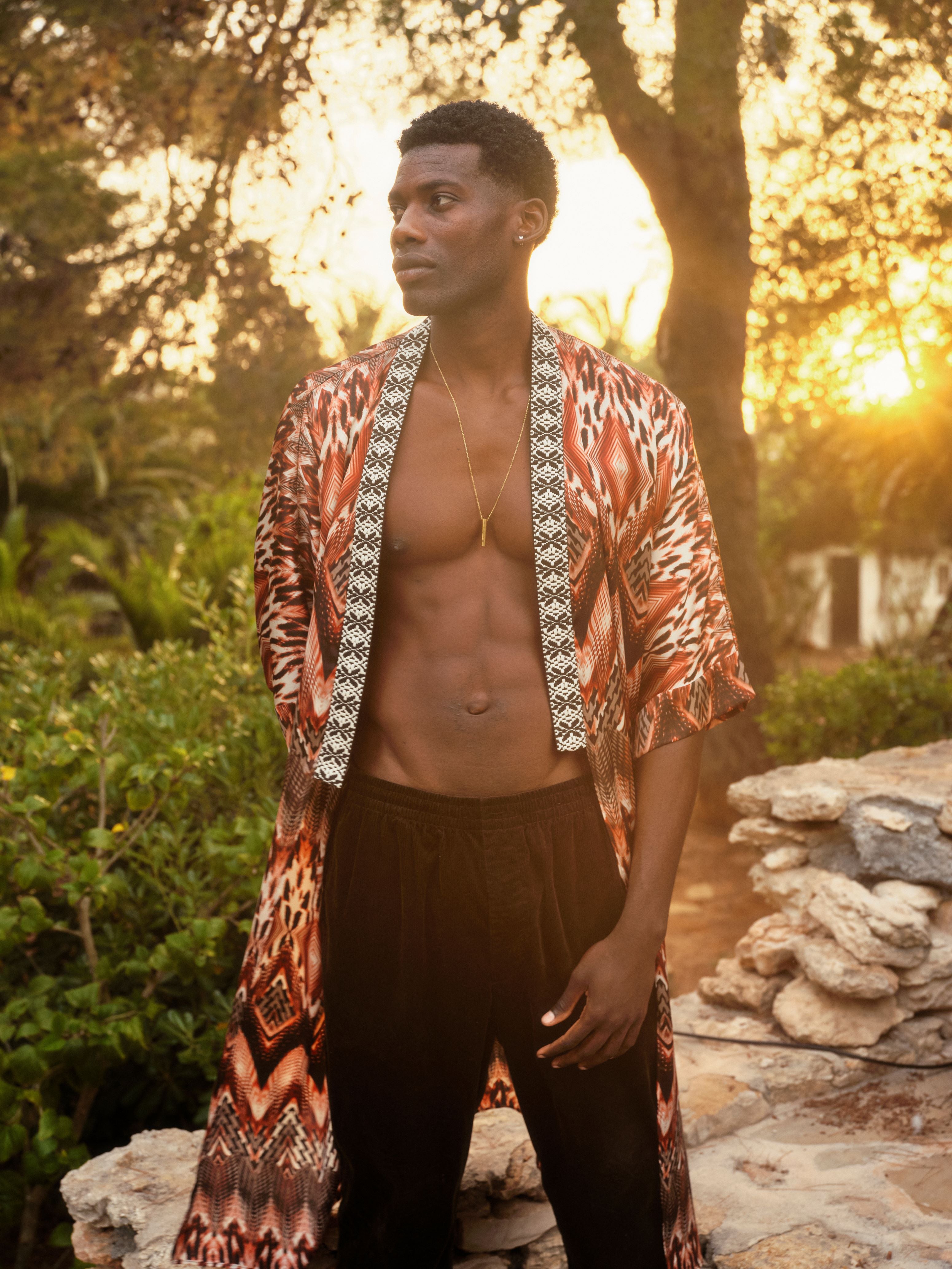 ANYMALAB Paris Trippy- Black & Red Satin Kimono - Unisex fashion